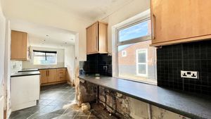 Photo 17- click for photo gallery